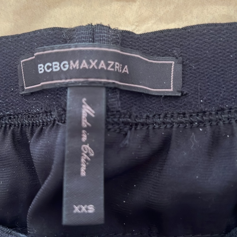 BCBGMaxAzria Black Ruffled Mini Skirt Cocktail - Picture 2 of 2